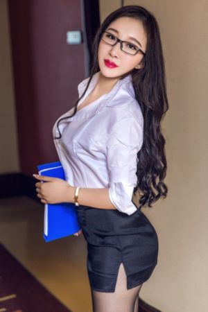中国老女人吞精大合集